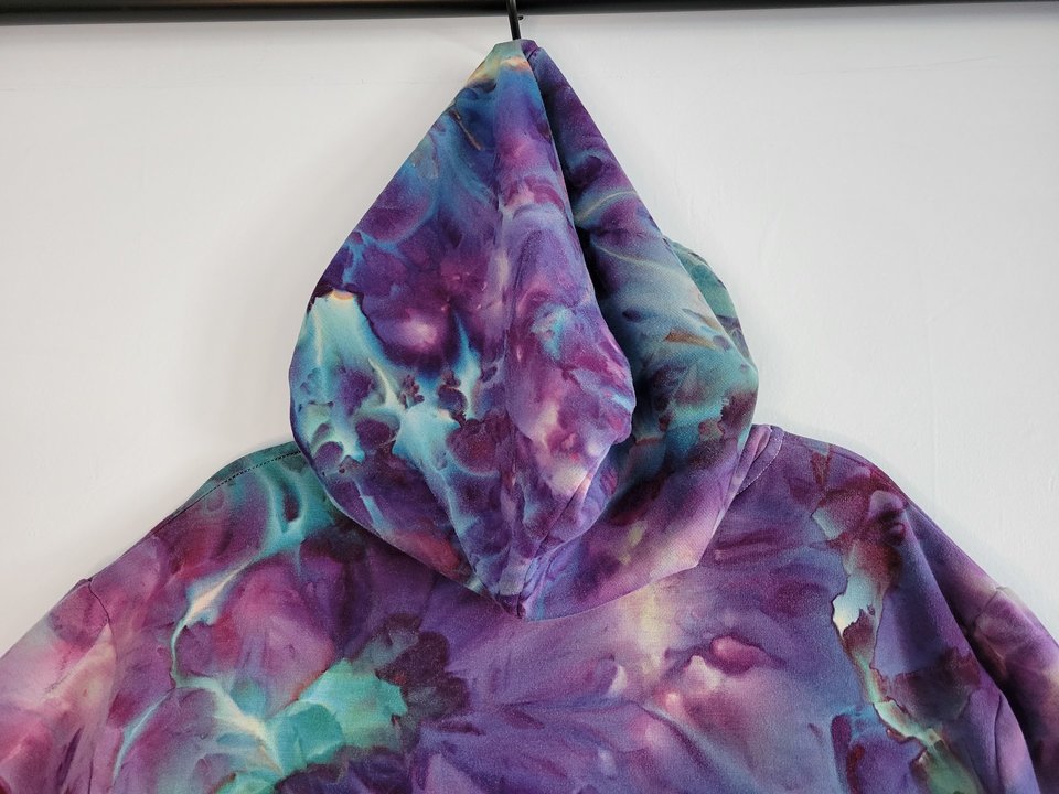 2XL Zip-Up Viscose Hoodie, Strawberry Skies 