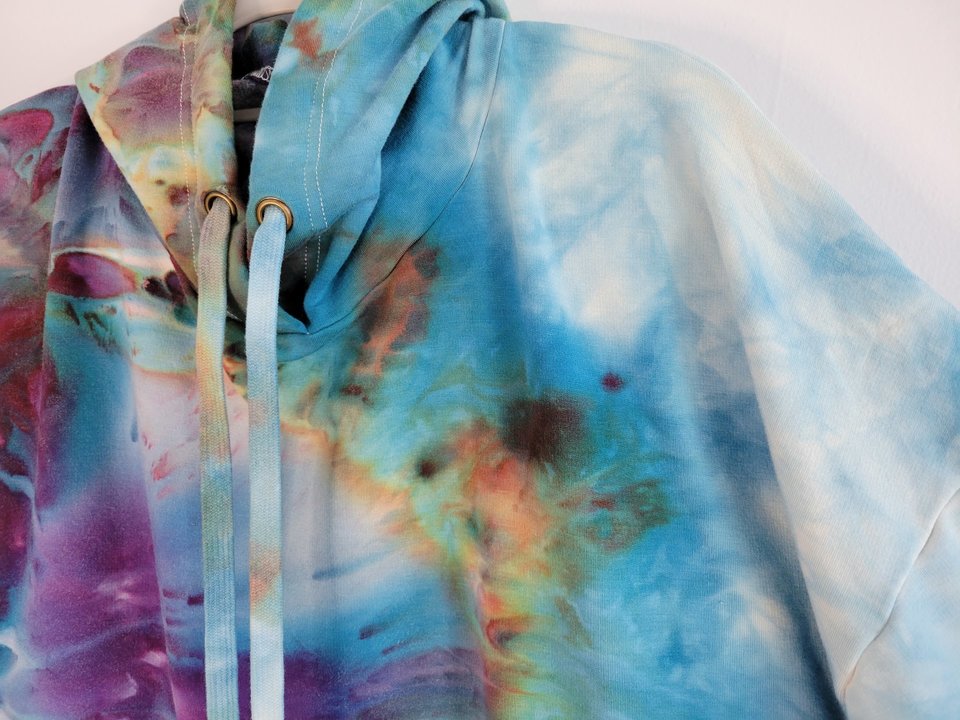 XL Viscose Hoodie, Strawberry Skies