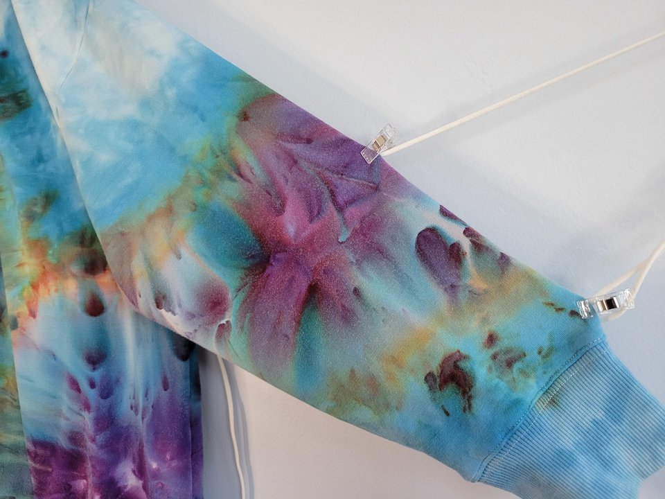 XL Viscose Hoodie, Strawberry Skies