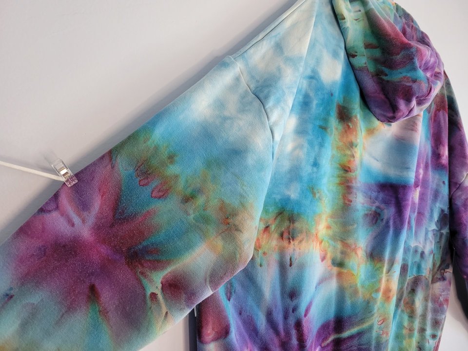 XL Viscose Hoodie, Strawberry Skies