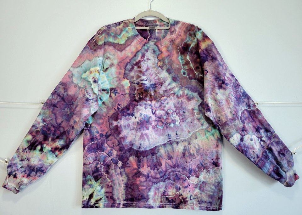 L Long Sleeve T-Shirt, Strawberry Skies Geode