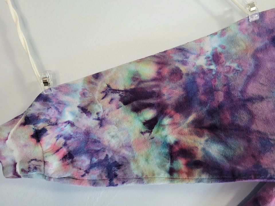 L Long Sleeve T-Shirt, Strawberry Skies Geode