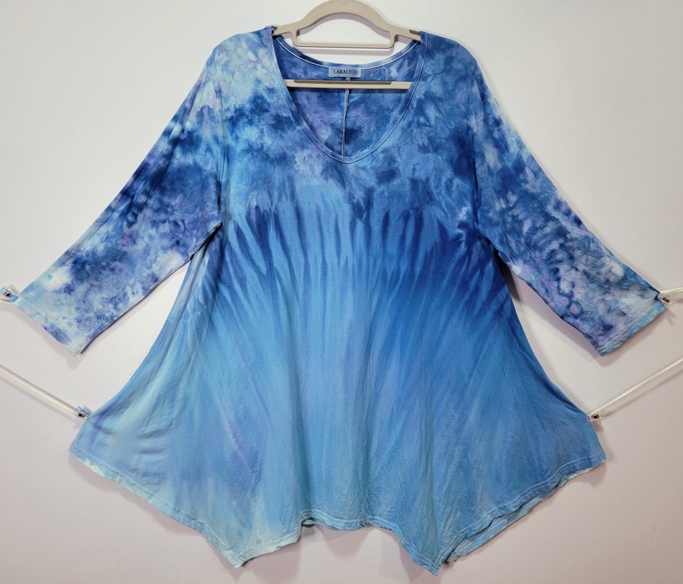 1X 3/4 Sleeve Tunic, Blue Gravity