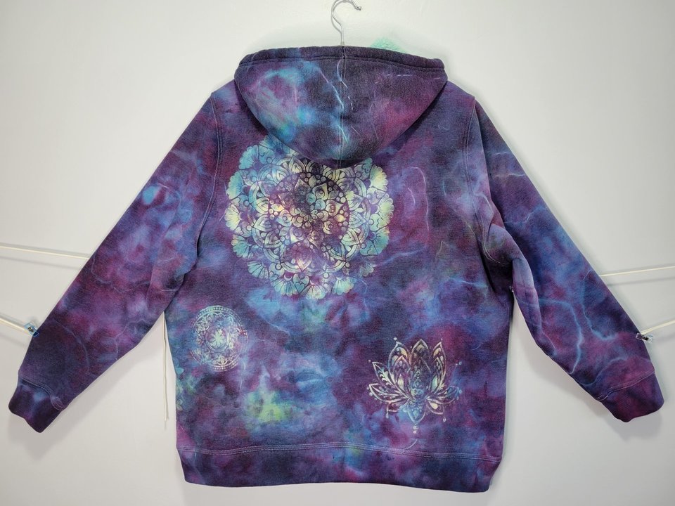 2XL Hoodie, Zip-Up Sherpa Lined, LL Bean, Purple Mandala