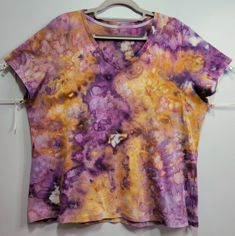 XXL V-Neck, Ginger Orchid