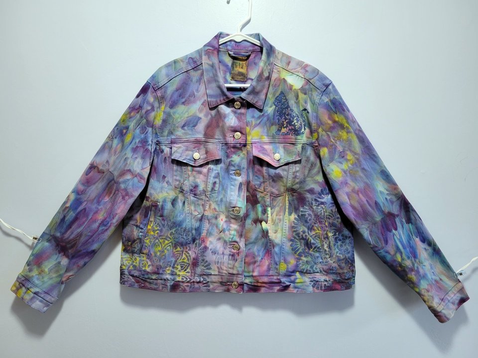 XXL Gap Denim Jacket, Strawberry Cats