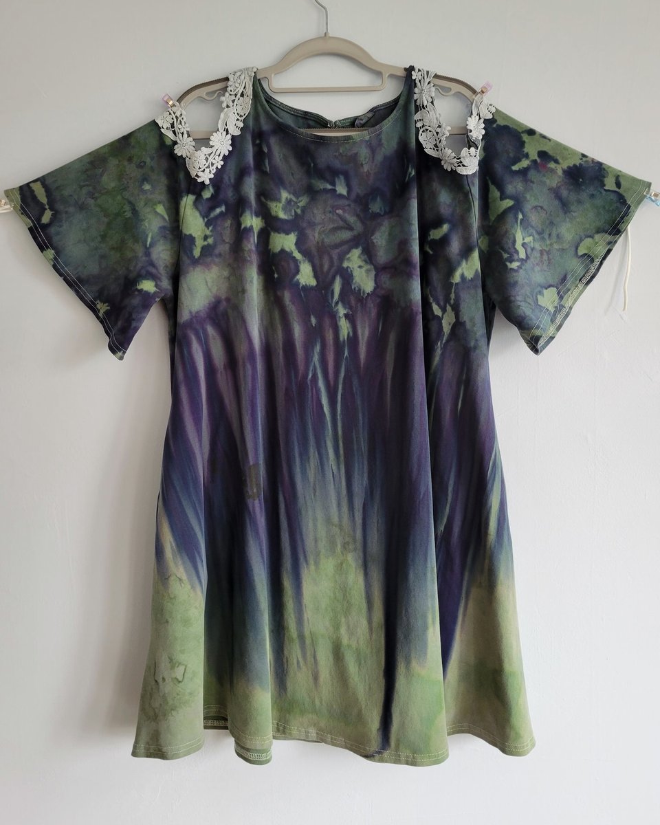 XXL Swing Cold-Shoulder Tunic, Space Gravity