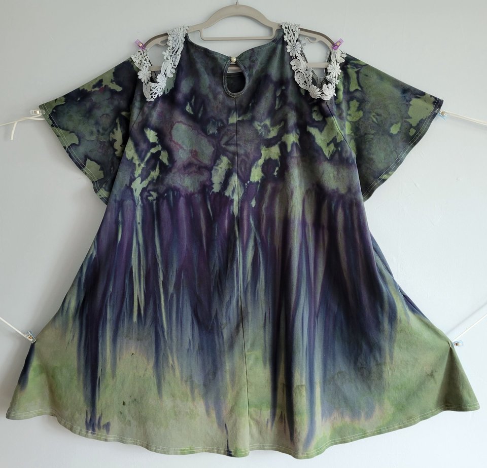 XXL Swing Cold-Shoulder Tunic, Space Gravity