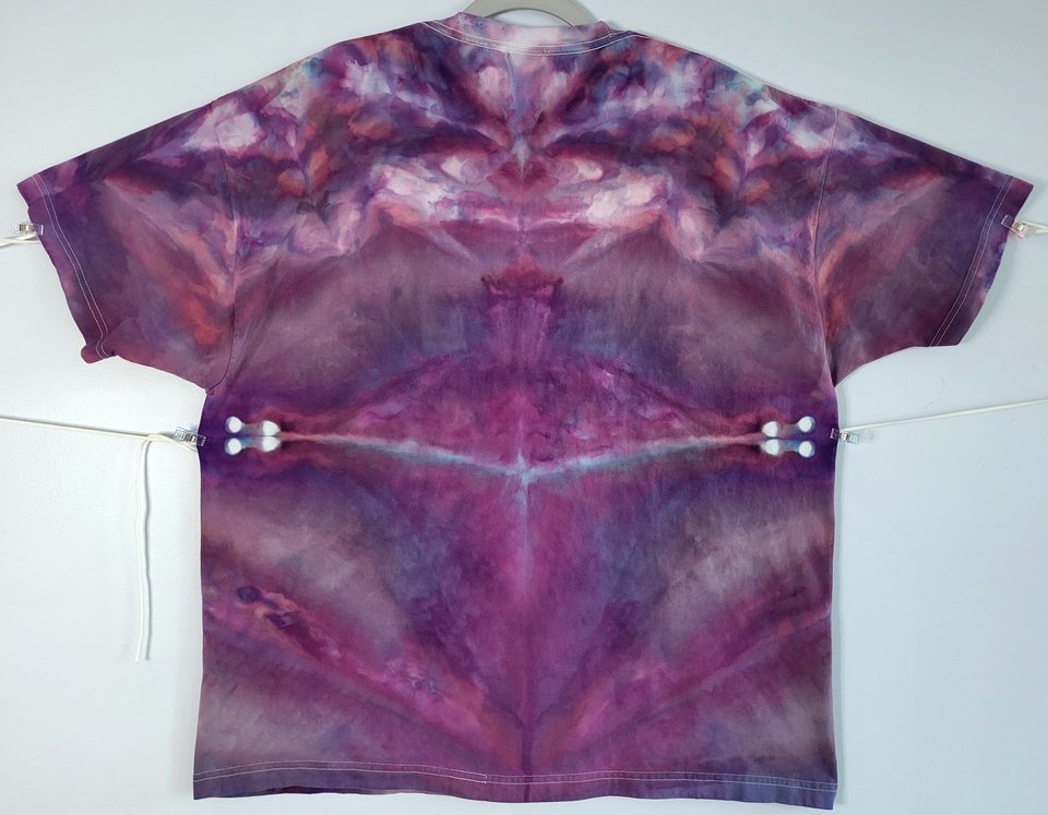 XL T-shirt, Alien Invasion
