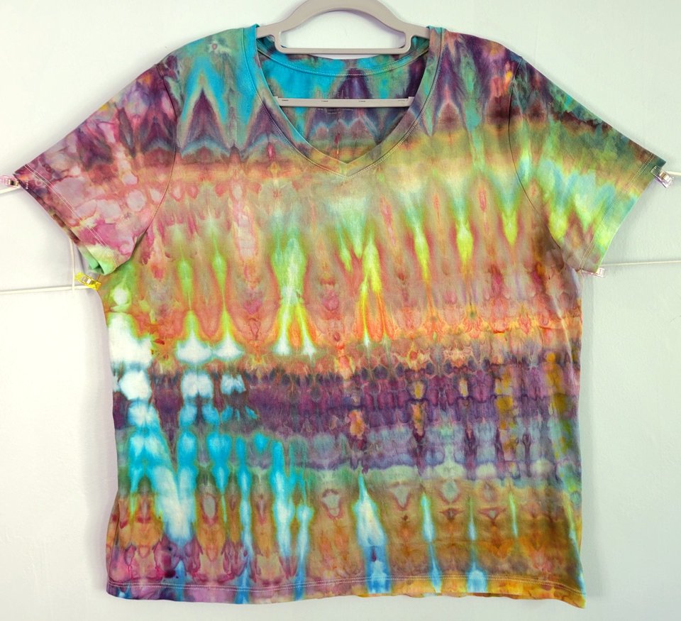 XL Pima V-Neck, Watercolor Falls