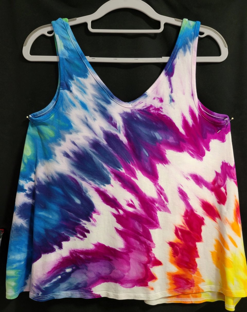 S Petite Luxe Tank, Rainbow Twist