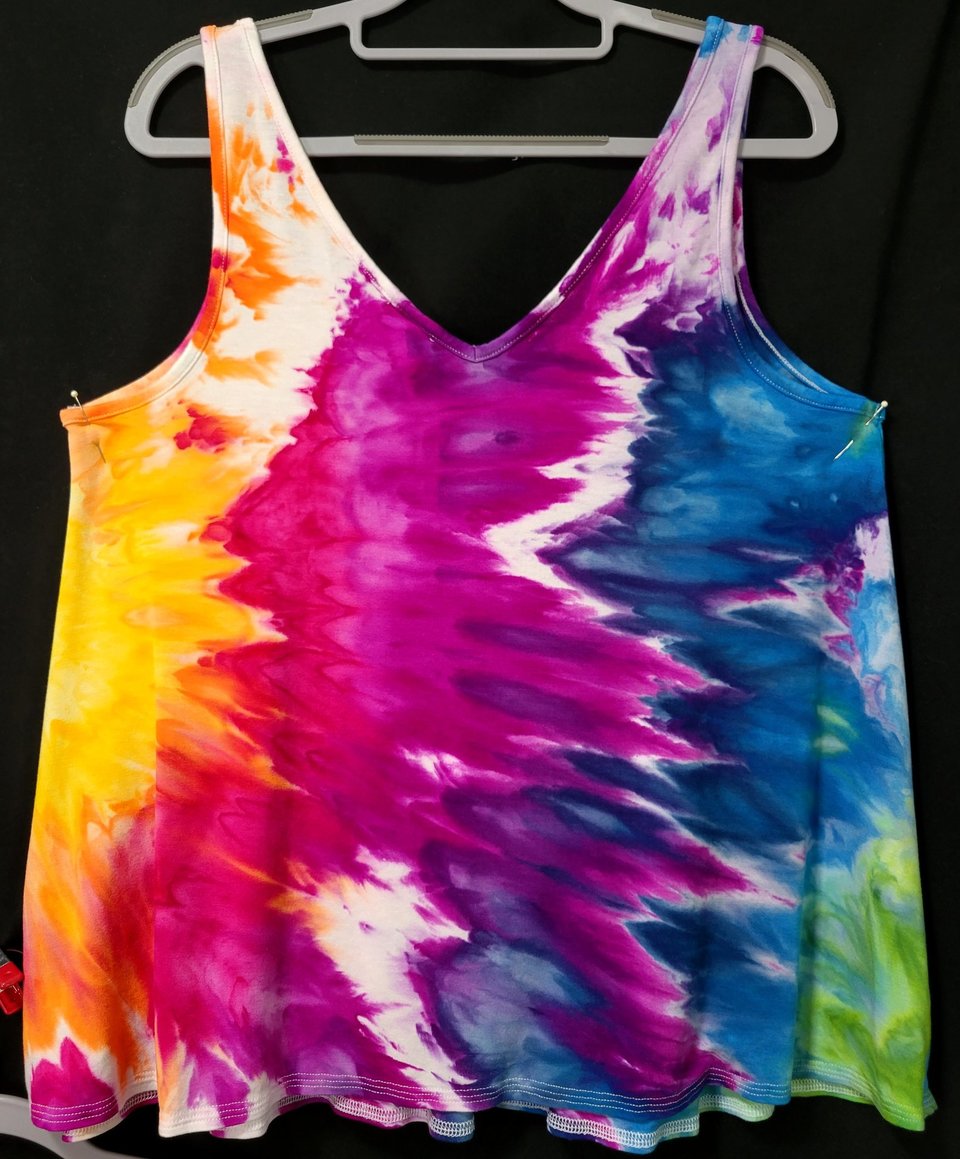 L Luxe Tank, Rainbow Twist