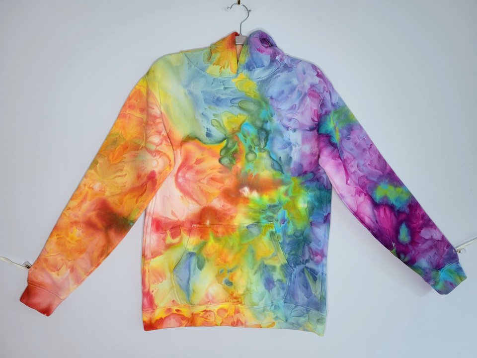 M/L Hoodie, Rainbow Watercolor