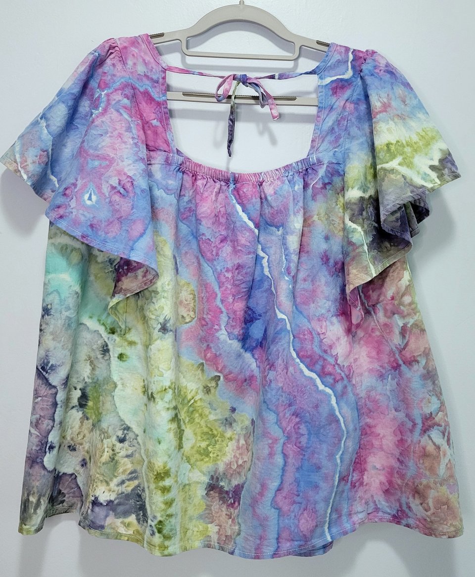 XXL Tall Linen Flutter Sleeve Top, Garden Geode