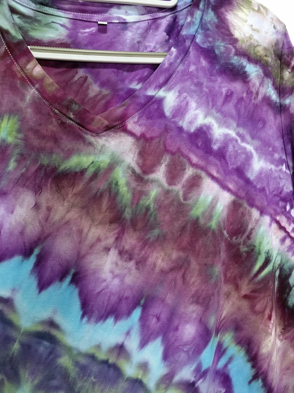 XL V-Neck Rayon Long Sleeve, Purple Flame