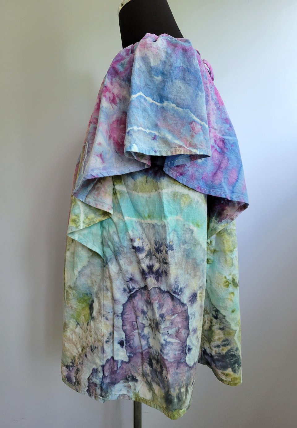 XXL Tall Linen Flutter Sleeve Top, Garden Geode