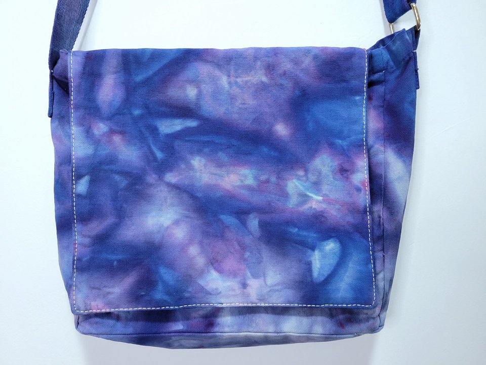 Messenger Bag, Blue Crystal