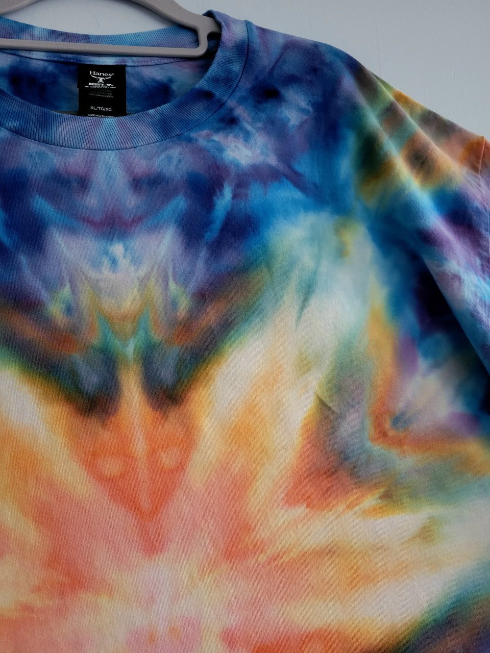 XL Long Sleeve T-shirt, Sapphire Marmalade Farnsburst