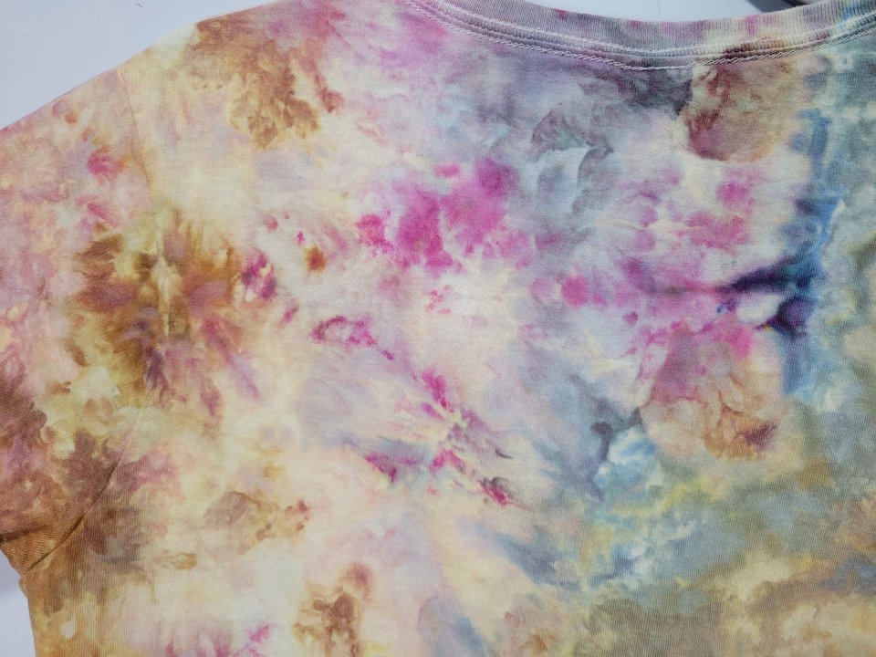 L V-neck, Sunset Sky Watercolor