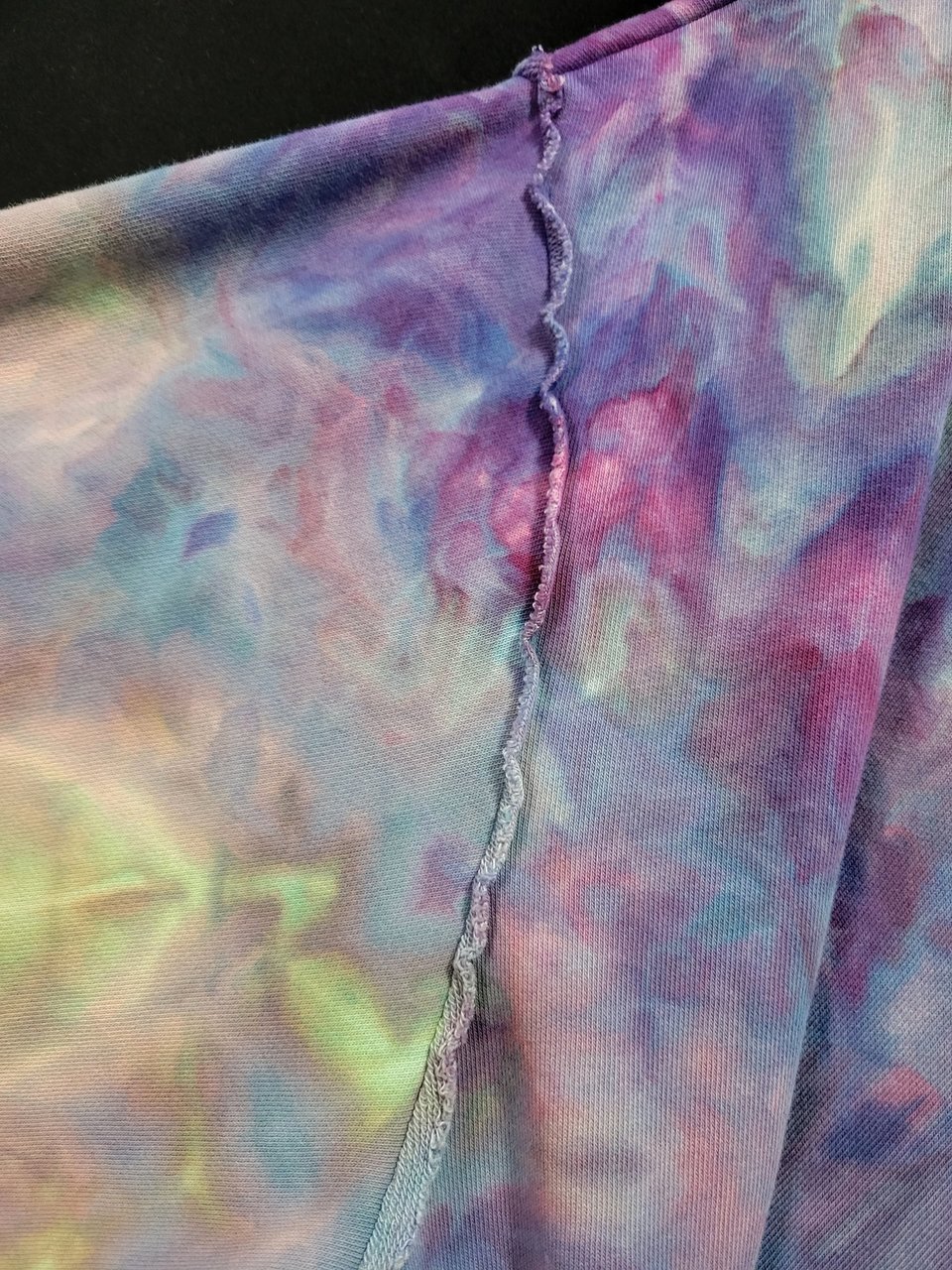 XL/2XL Mock Neck French Terry Pullover, Strawberry Skies