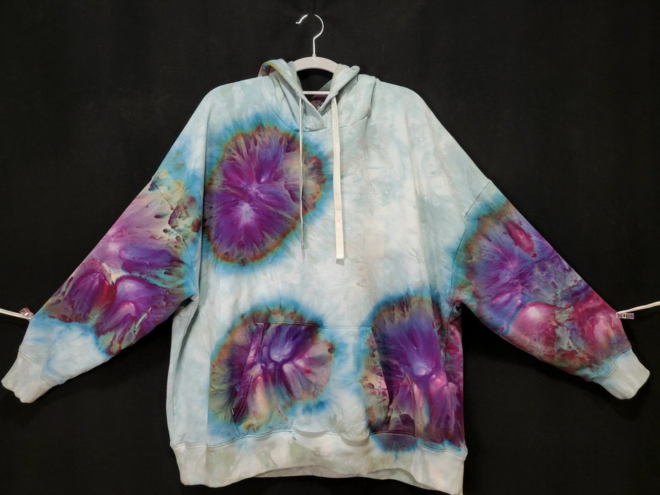 2XL Buffalo Hoodie, Jellyfish