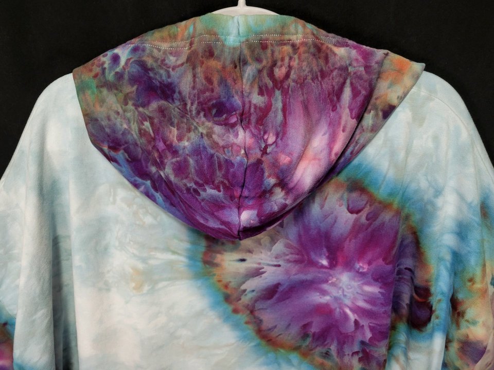 2XL Buffalo Hoodie, Jellyfish