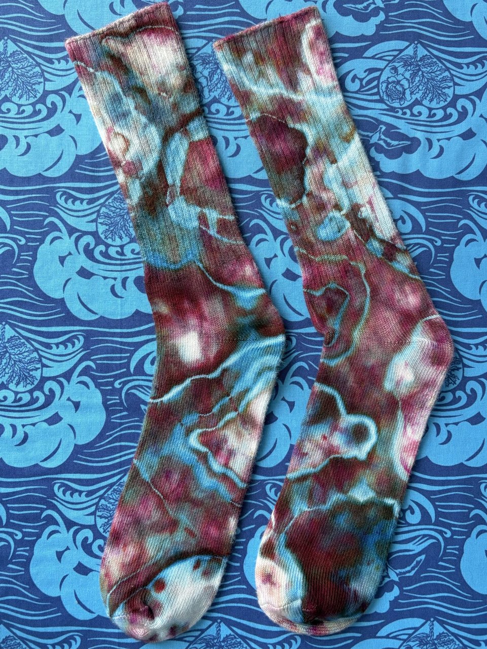 Bamboo Crew Socks, Size 9-11, Stormy Geode