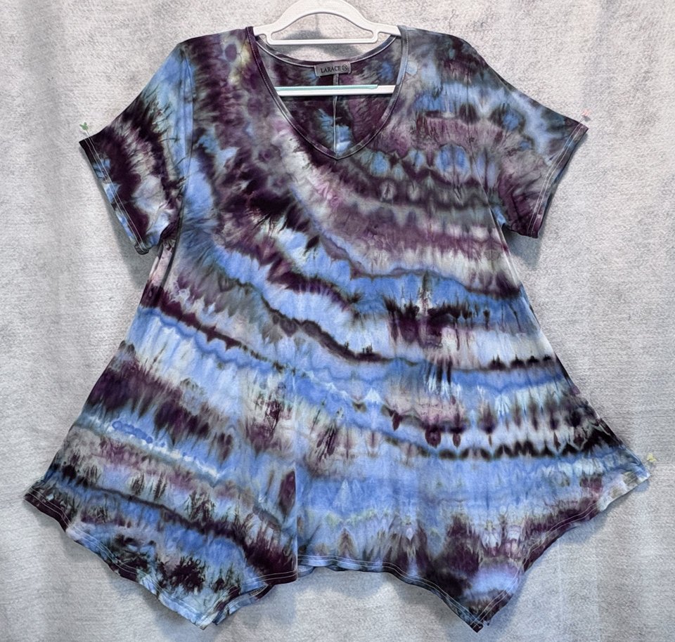 2X Rayon V-Neck Hanky Hem Tunic, Petrified Plum Sky