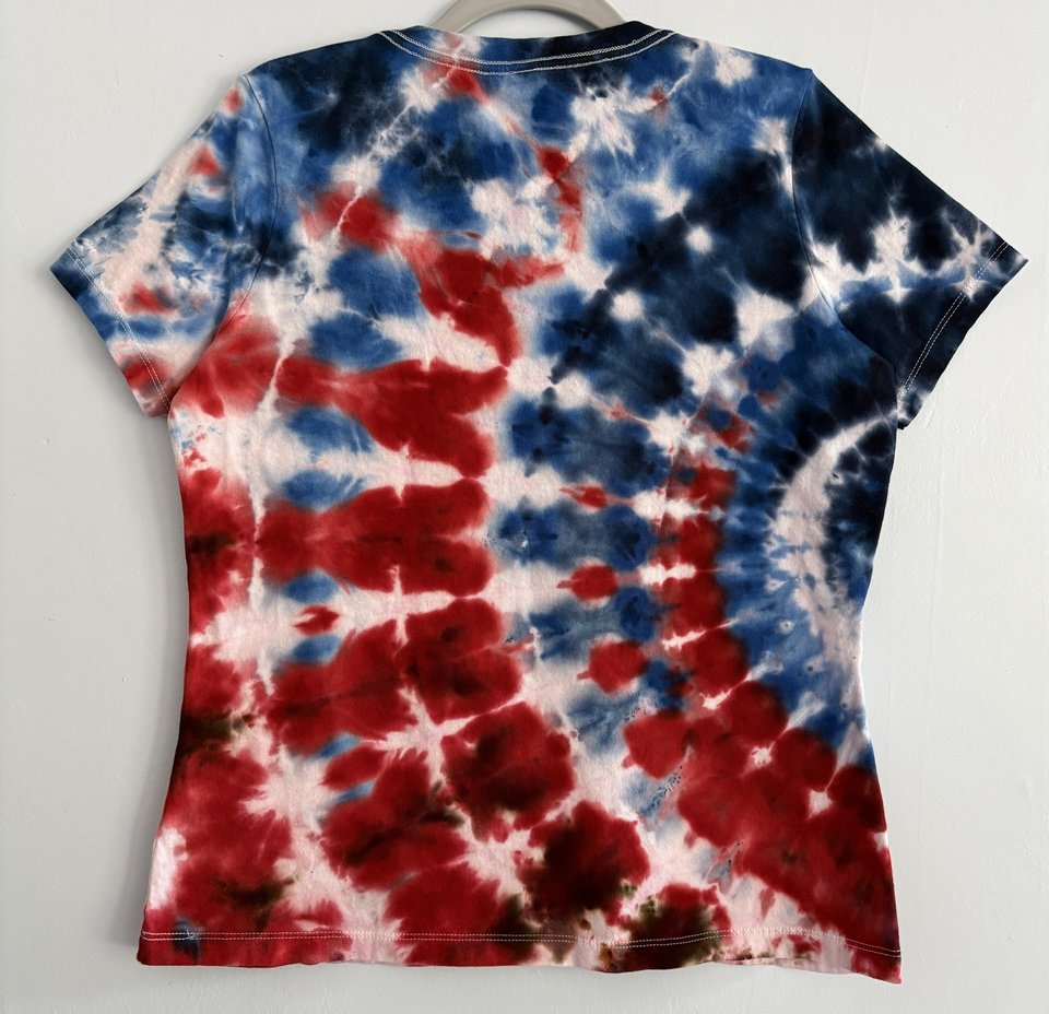 M Ladies V-neck T-Shirt, Red White, & Blue Ripple