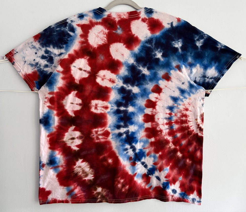2XL Unisex V-neck T-Shirt, Red White, & Blue Ripple