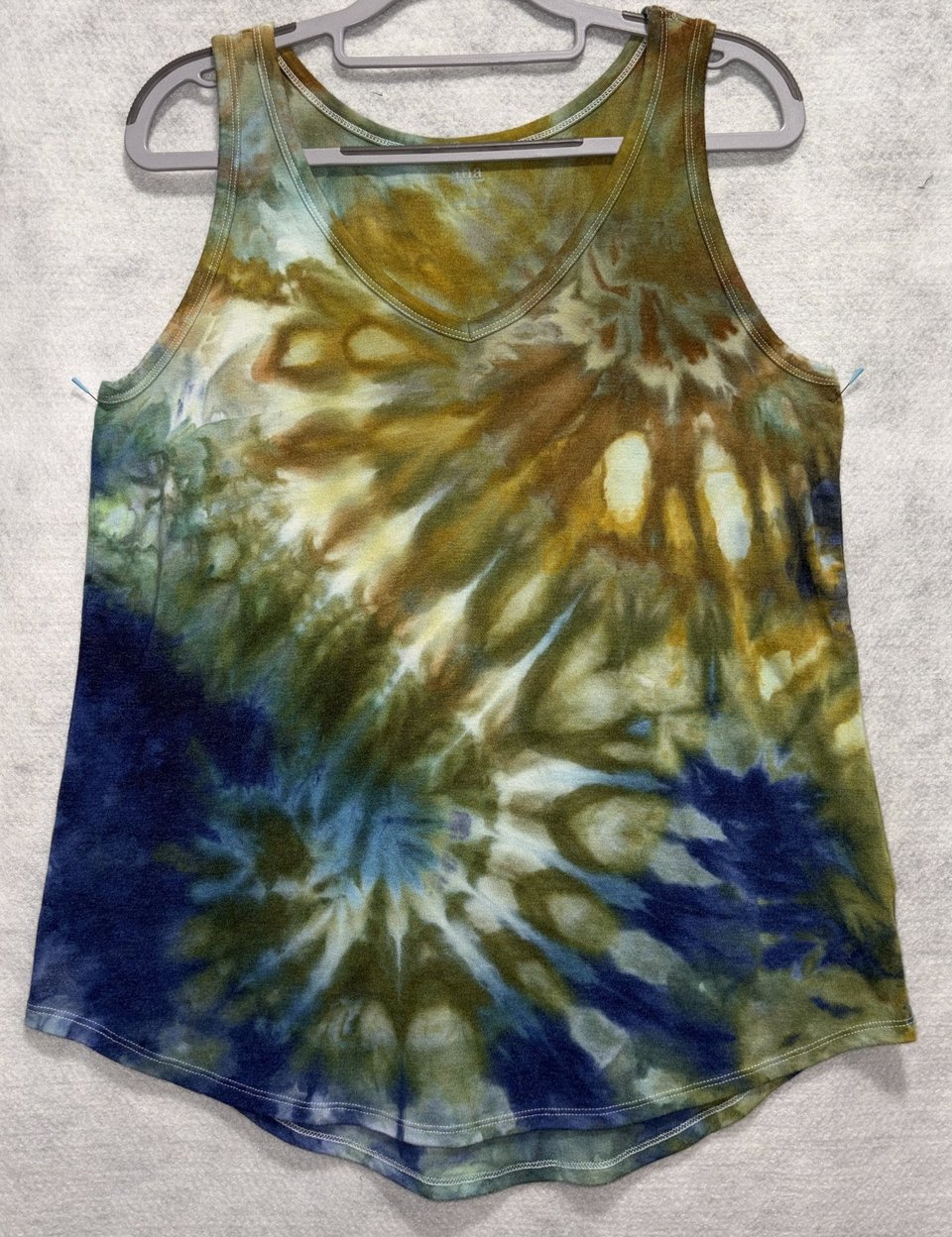 L Ladies Tank, River Eddies