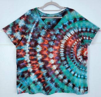 XL Tall V-Neck T,  Tropical Sunset