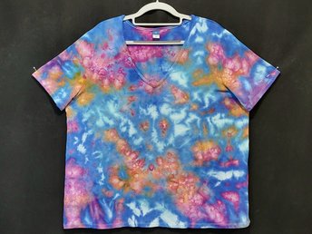XL Luxe V-Neck T-shirt, Sunset Clouds