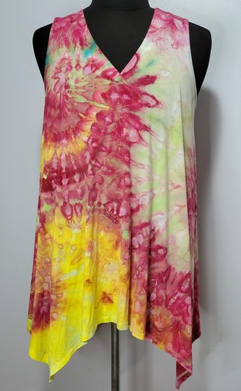 Size 14 Viscose Tank, Sunlit Garden Swirl