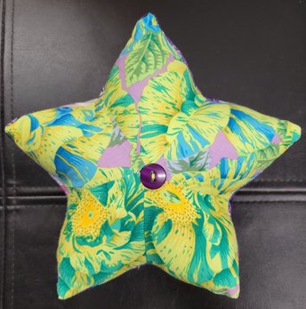 Pin Cushion, Cheerful Petals