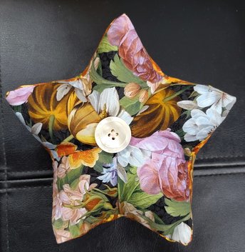 Pin Cushion, Classic Floral