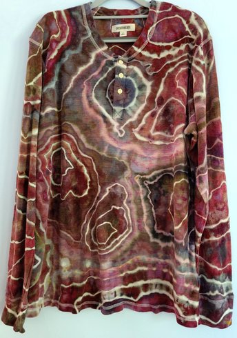 L Tall Henley, Red Geode