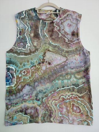 L Unisex Sleeveless T, Coastal Fog Geode 