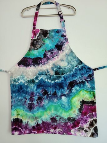 Apron, Rainbow Flourite