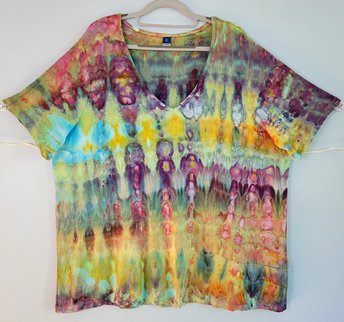 XL/XXL Tall Rayon V-Neck, Watercolor Falls