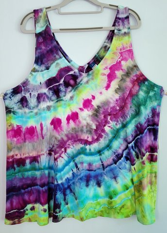 XL Tall Rayon V-Neck Tank, Rainbow Fluorite