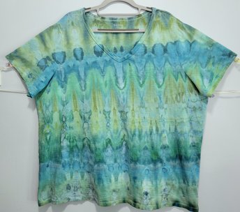 XXL Tall V-neck T-shirt, Sea Ripple