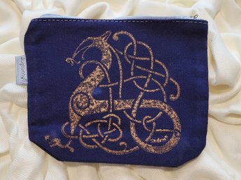 6" x 5" Zip Pouch, Norse Dragon