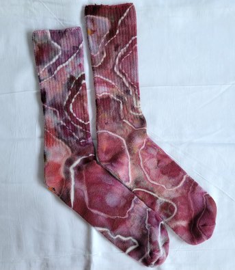 Bamboo Socks, size 11-13, Red Geode