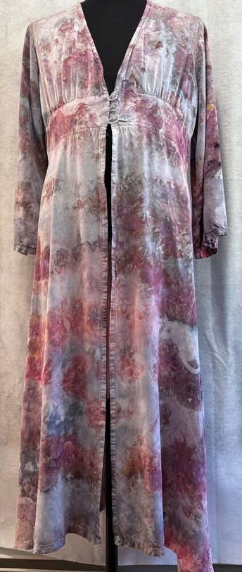 M Button Duster, Misty Rose