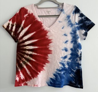 S (M) Petite V-neck Ladies T-Shirt, Red White, & Blue