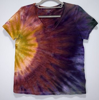XS Petite Ladies V-Neck T-Shirt, Sunset Rainbow Splash