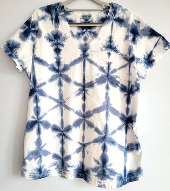  L 18/20 V-neck T-shirt, WomenWithin V-neck, Shibori