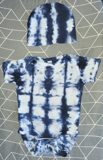 Onesie, 12 month short sleeve with matching beanie, Shibori style